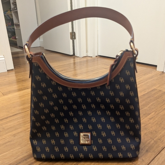 Dooney and Bourke Gretta Hobo Shoulder Bag - Picture 4 of 9